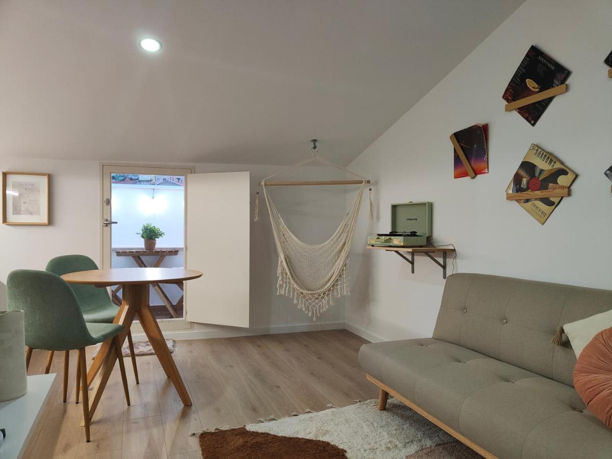 Wood Essence - Cozy Balcony Coimbra
