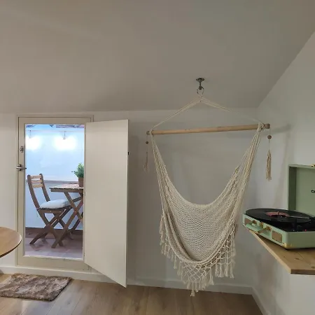 Wood Essence Apartment - Cozy Balcony Coimbra Exterior photo